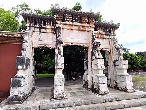 JIUNSHUI TEMPLE DE CONFICIUS (24)